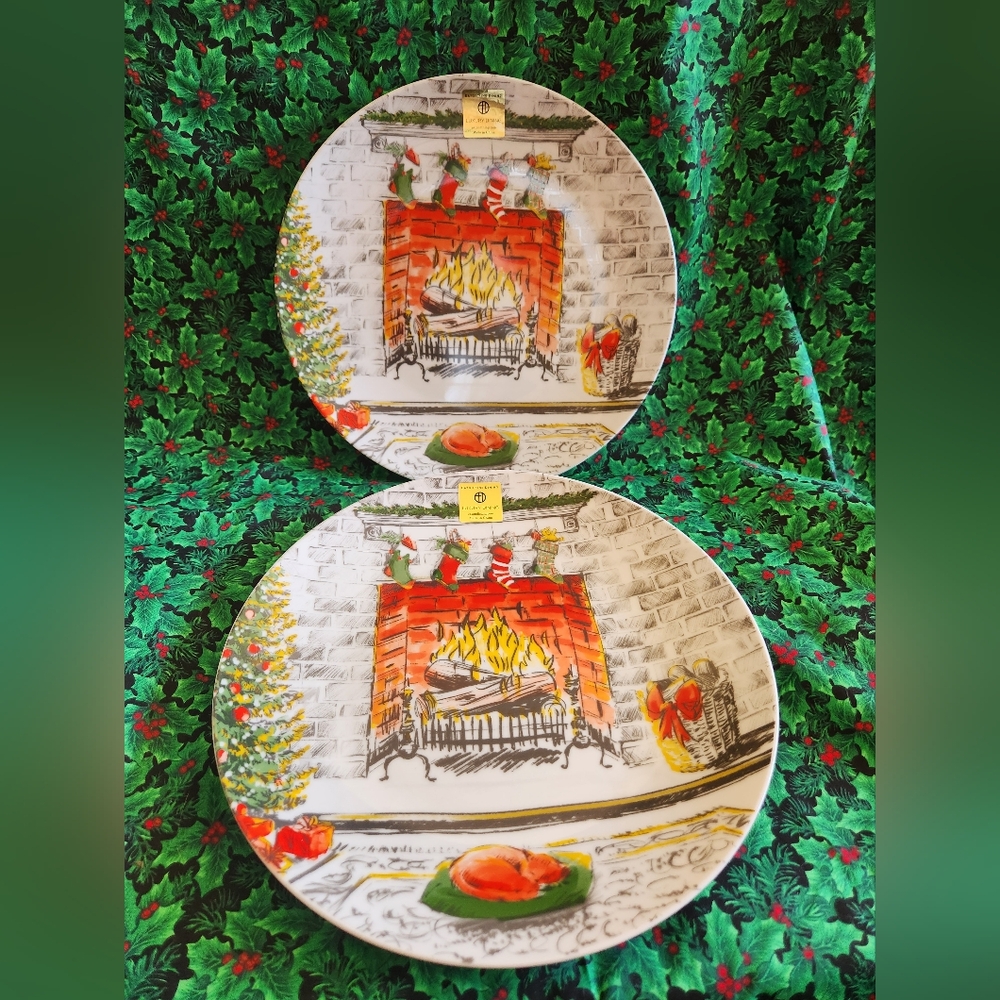 Christmas Dinner Plates Set Of 2 New